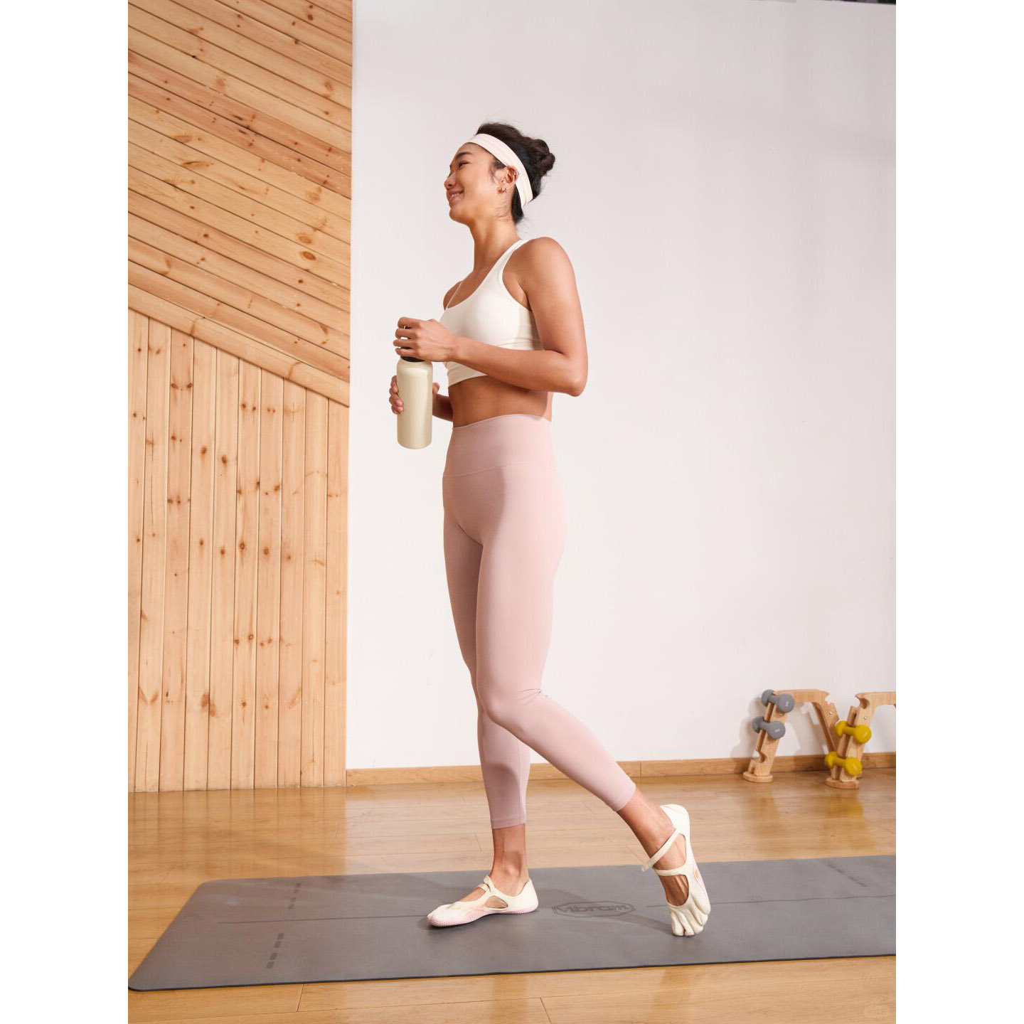 V-Soul Women's Ivory/Dusty Pink - Image 6